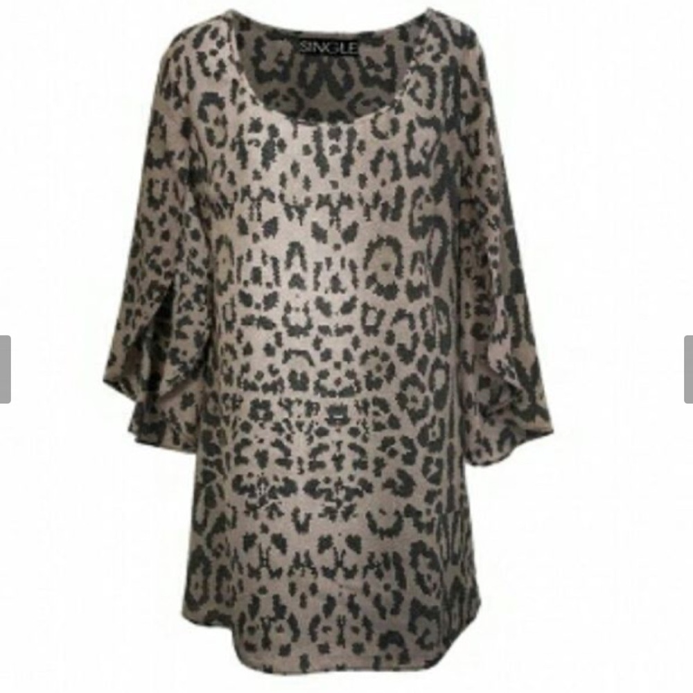 Single Los Angeles Black and Pink shift dress